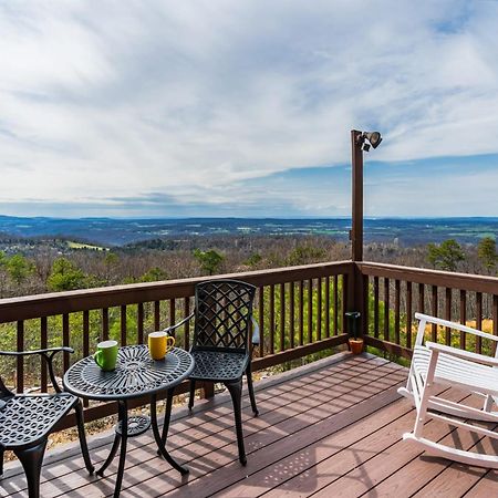 Augusta Mountaintop Views, Hot Tub, Deck, Fire Pit & Wifi מראה חיצוני תמונה