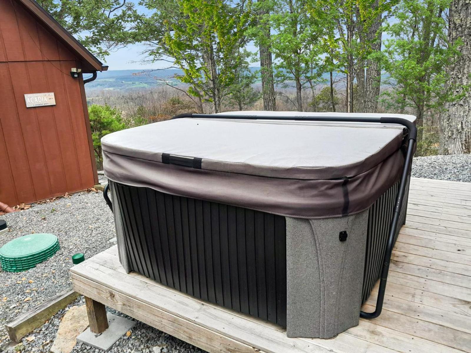 Augusta Mountaintop Views, Hot Tub, Deck, Fire Pit & Wifi מראה חיצוני תמונה
